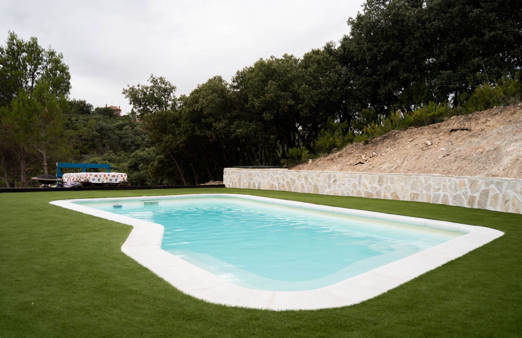 visita nuestro apartado de piscina de obra